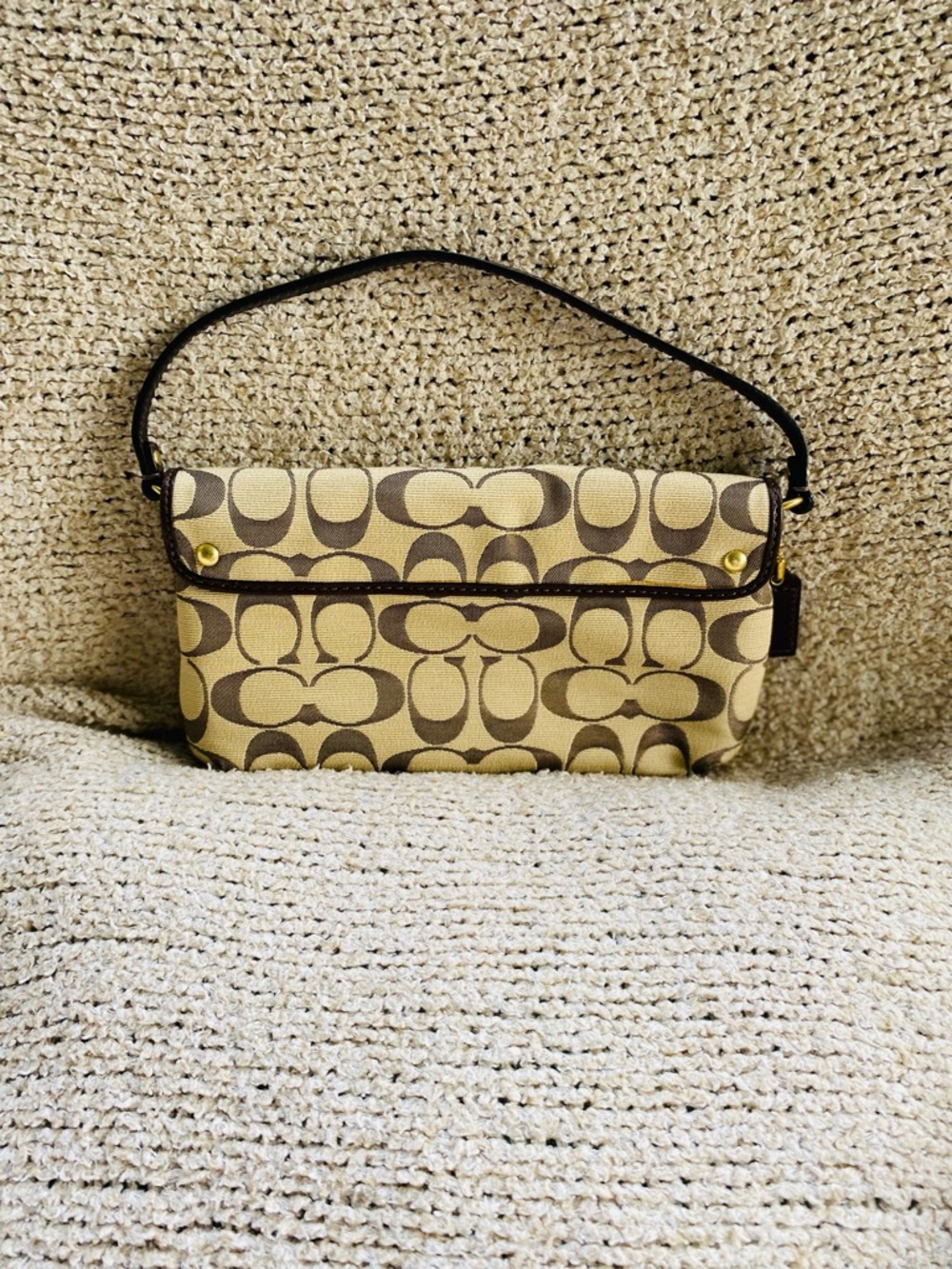 Coach Beige and Brown Signature Turnlock Shoulder Bag - Picture 3 of 3